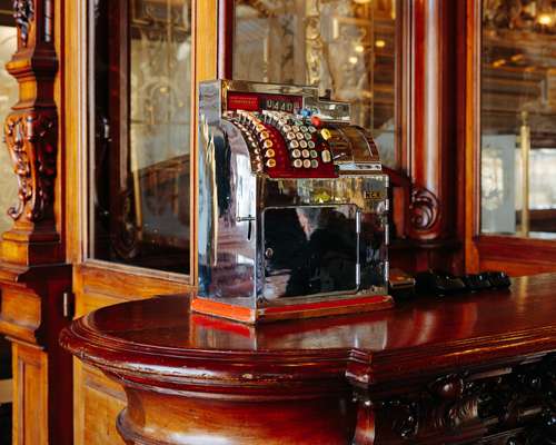 Old cash register 