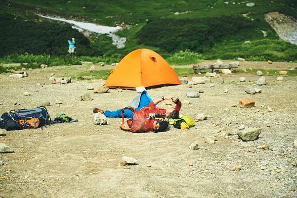 Tanning on the Murodo Plateau