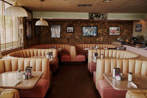 Chips diner features retro interiors