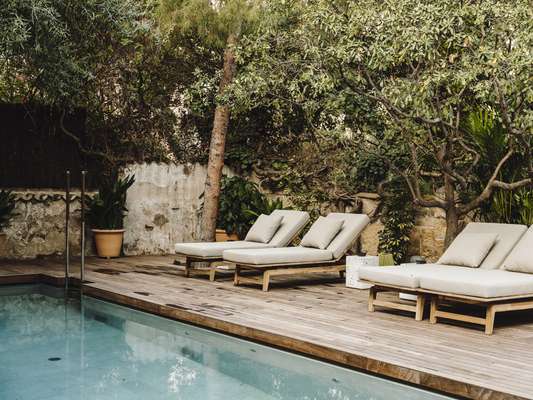 Pool in the garden