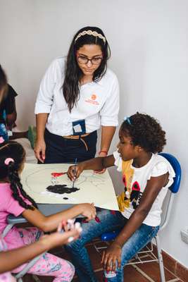 Class at Fundacíon Serena del Mar 