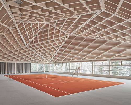 Bürgenstock Resort tennis court