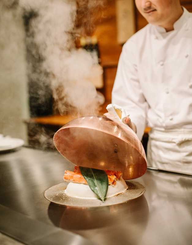 Unveiling the steamed Hokkaido king crab 