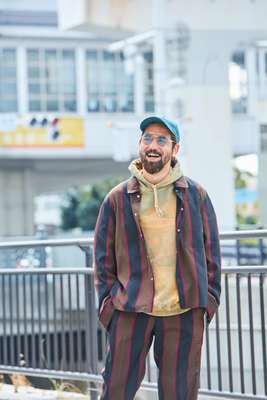 Dan Shinjo in a new hoodie dyed in Okinawa