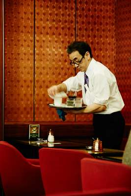 Waiter service at Royal