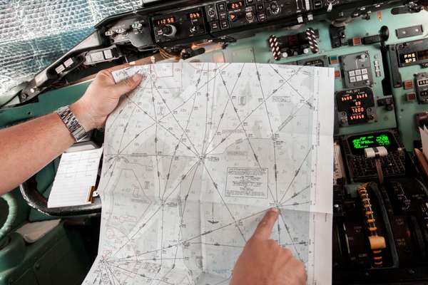 Checking flight pathways towards Mogadishu
