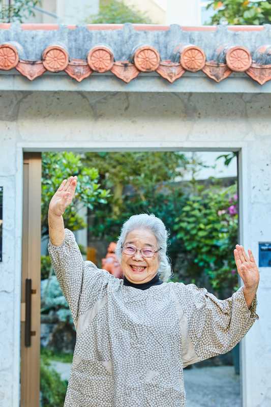 Yoshiko Shimabukuro, 93, runs Okinawa Daiichi Hotel with joie de vivre
