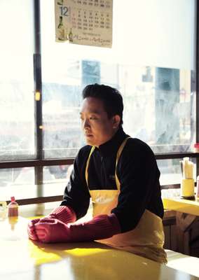 Busan fish-market worker