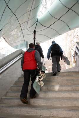 Students return from skiing at the Nordkettenbahn Congress station