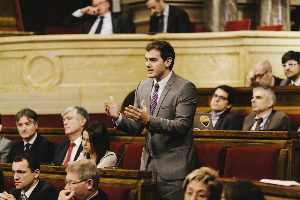 Albert Rivera from the new Ciudadanos party on the floor of the Catalonian parliamenta