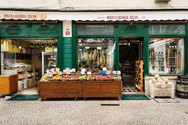 09 Heritage shops, Lisbon