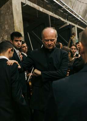 Conductor Gianandrea Noseda commands attention