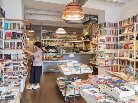 Bookshop Verso in Milan