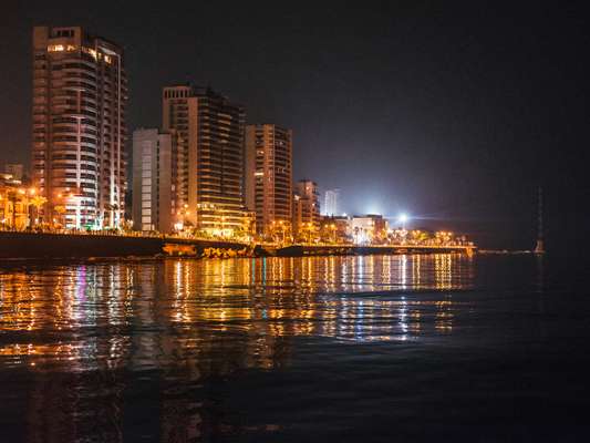 Another busy night on Beirut's seafront