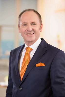 Karl J Pojer, Hapag-Lloyd Cruises