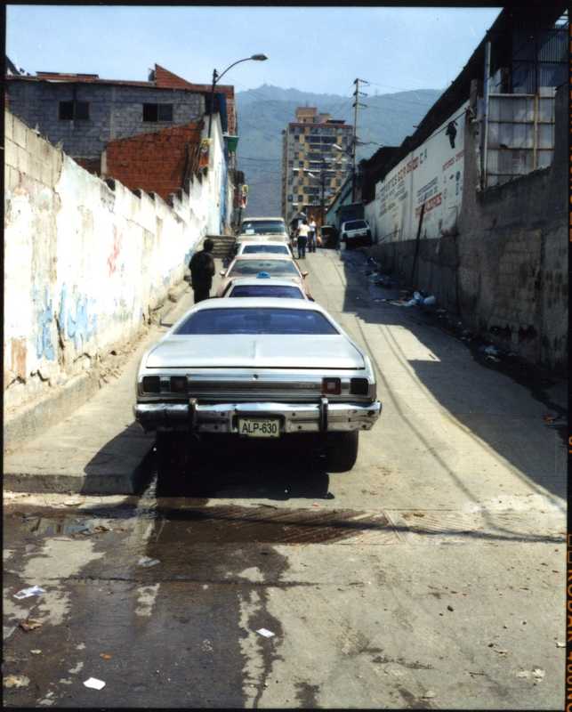 Caraqueño street, looking towards the Cordillera de la Costa mountains
