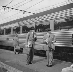 'The Man in the Gray Flannel Suit' mimicked the rise of this ensemble among corporate executives in the postwar era.