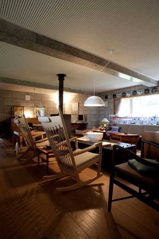 Second floor living room, with Easy Chair and Rocking Chair (Hans J Wegner, Johannes Hansen)