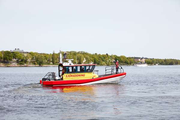 An SSRS team sets out from Nybroviken