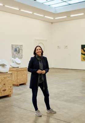 Lucía de la Puente in her art gallery, a Barranco fixture for more than 20 years
