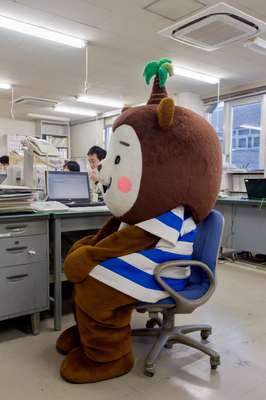 Miyazaki prefecture’s mascot Muu-chan hard at work at the tourism office
