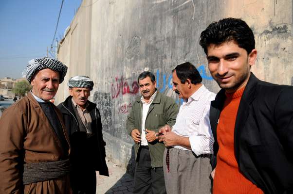 Men on the street 