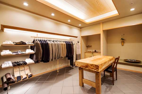 Junrian interior with ancient cedar table