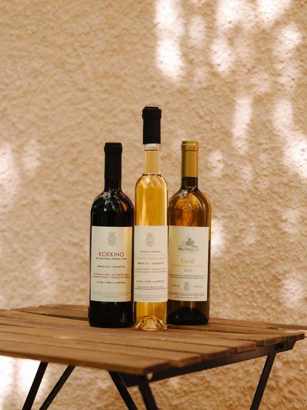 Wines from Petrakopoulos