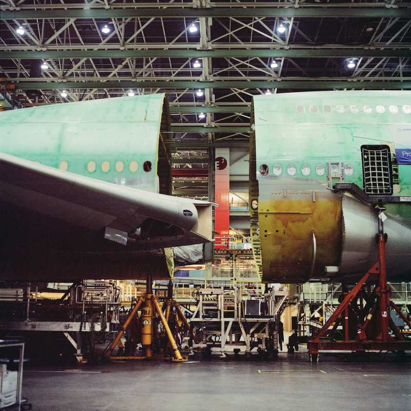 The front and middle sections of the 747-8