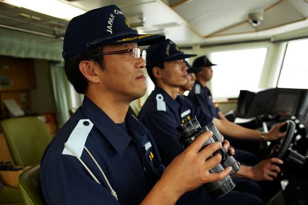 The crew of Kurose, a patrol vessel