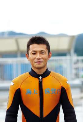 JCG diving instructor