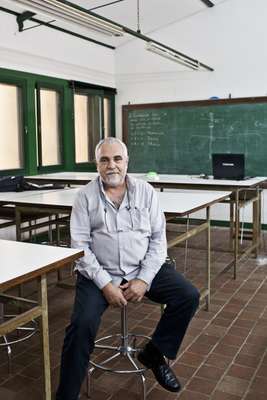  Luis Lage, professor of architecture 