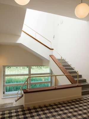 Functionalist stairwell in Vila Stiassni 