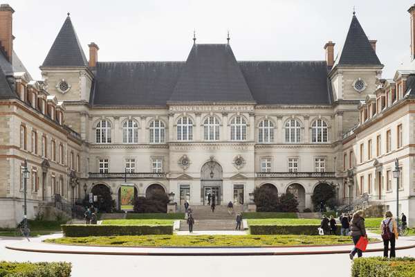 The look of the Maison Internationale was inspired  by Fontainebleau Castle