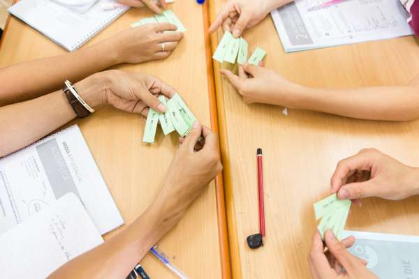 Students use flashcards