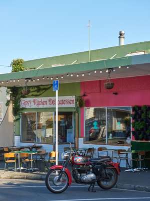 Café-deli Gipsy Kitchen in Strathmore