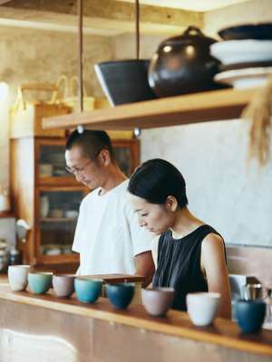 Go Komuro and his wife Yuko