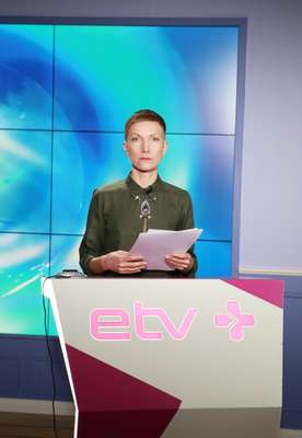 Newsreader Tatiana Kosmynina