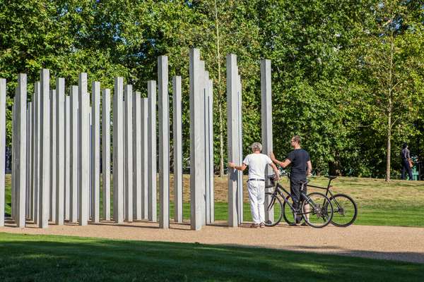 The London memorial invites moments of reflection