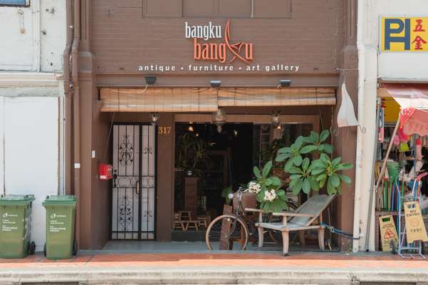 Bangku Bangku shop