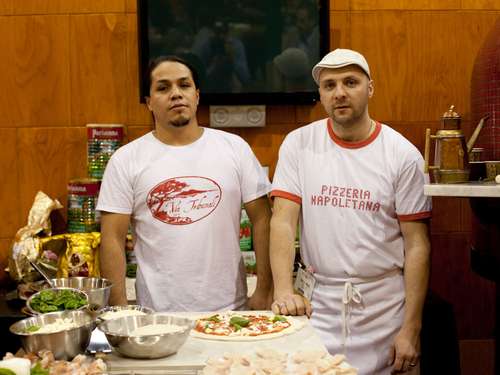 Making pizza at Via Tribunali stand