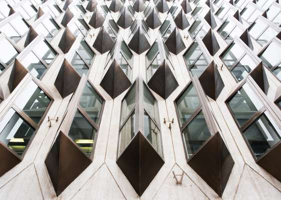 The 1977 AXA Insurance building by Jean-Francois Zevaco 