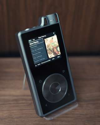 Questyle QP1R high-res digital audio player