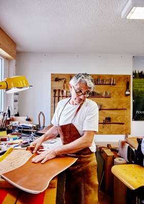 Christophe Berti working in his atelier