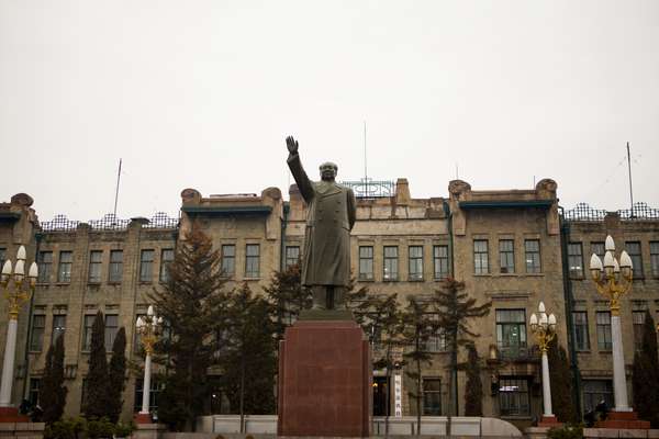Statue of Mao Zedong by the Harbin Railway Bureau