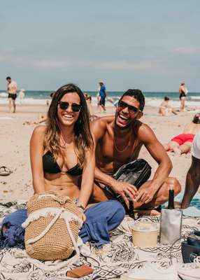 Spanish beach staples: wine and a cooler