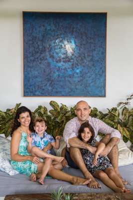 Alejandra Collado, Eduardo Sepúlveda and children Leila and Chloe