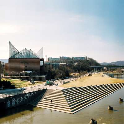 Tennessee Aquarium