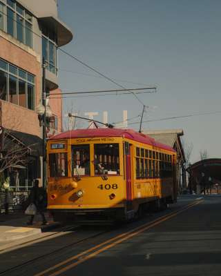 Metro Streetcar travelling through River Market 