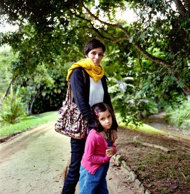 Elisa Pessoa, video artist, with her daughter Zoé in Jardim Botânico